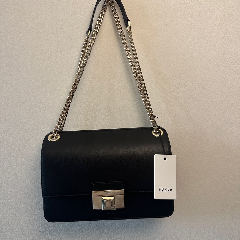 Furla Black Leather Shoulder Bag